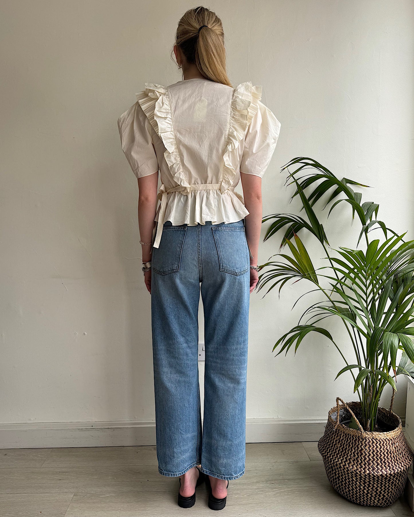 Cream Ruffle Top ~ Size 8