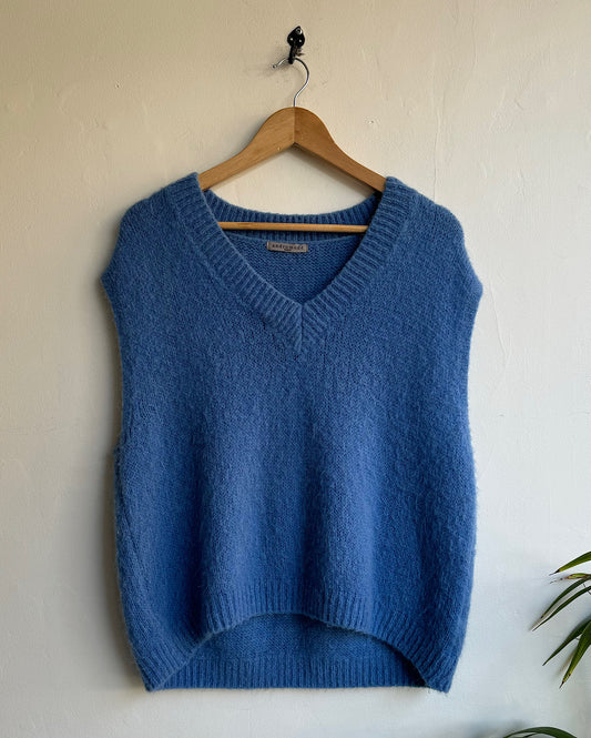 Blue Sleeveless Knit ~ Size 10/12