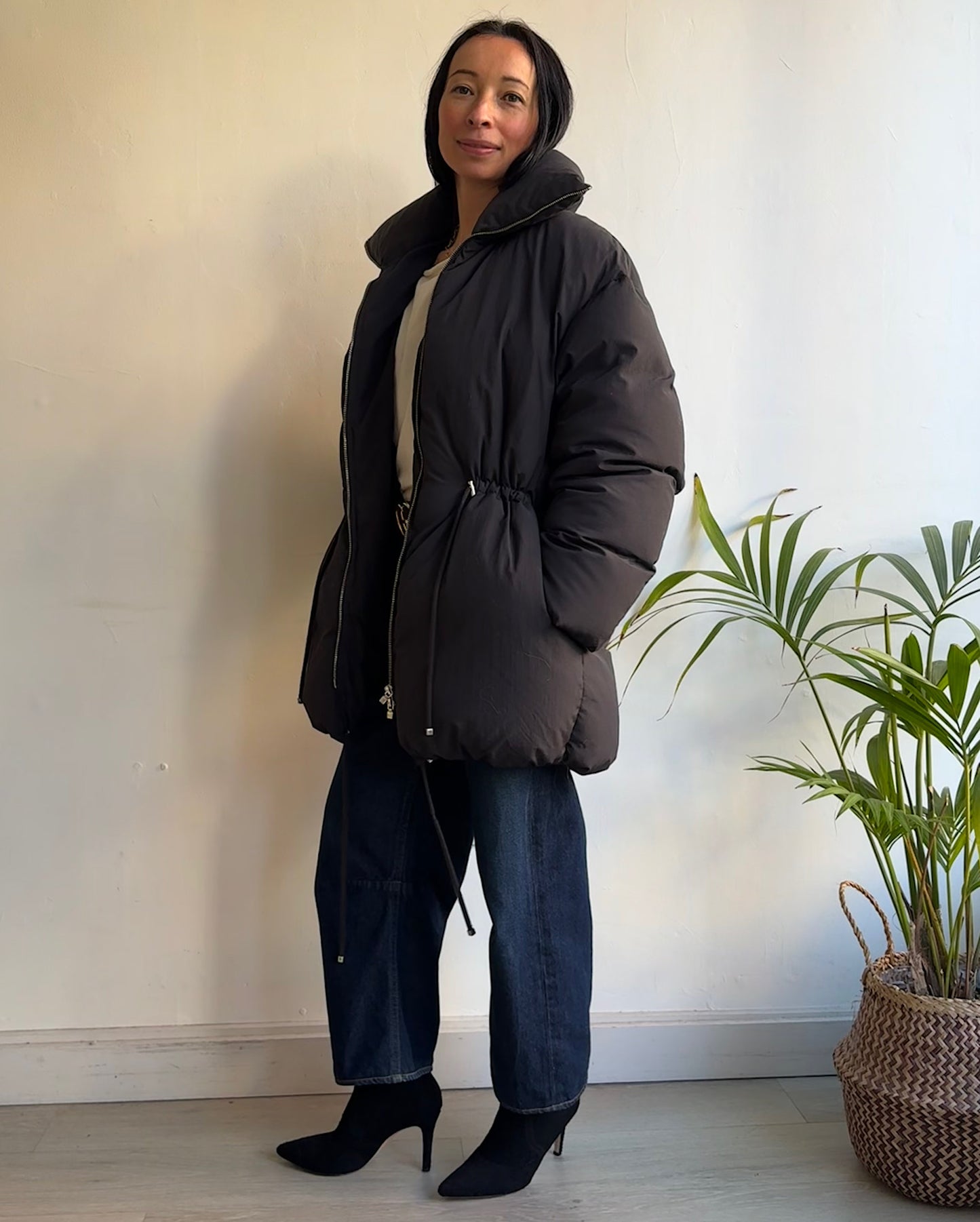 Drawstring Down Jacket ~ Size 6/8