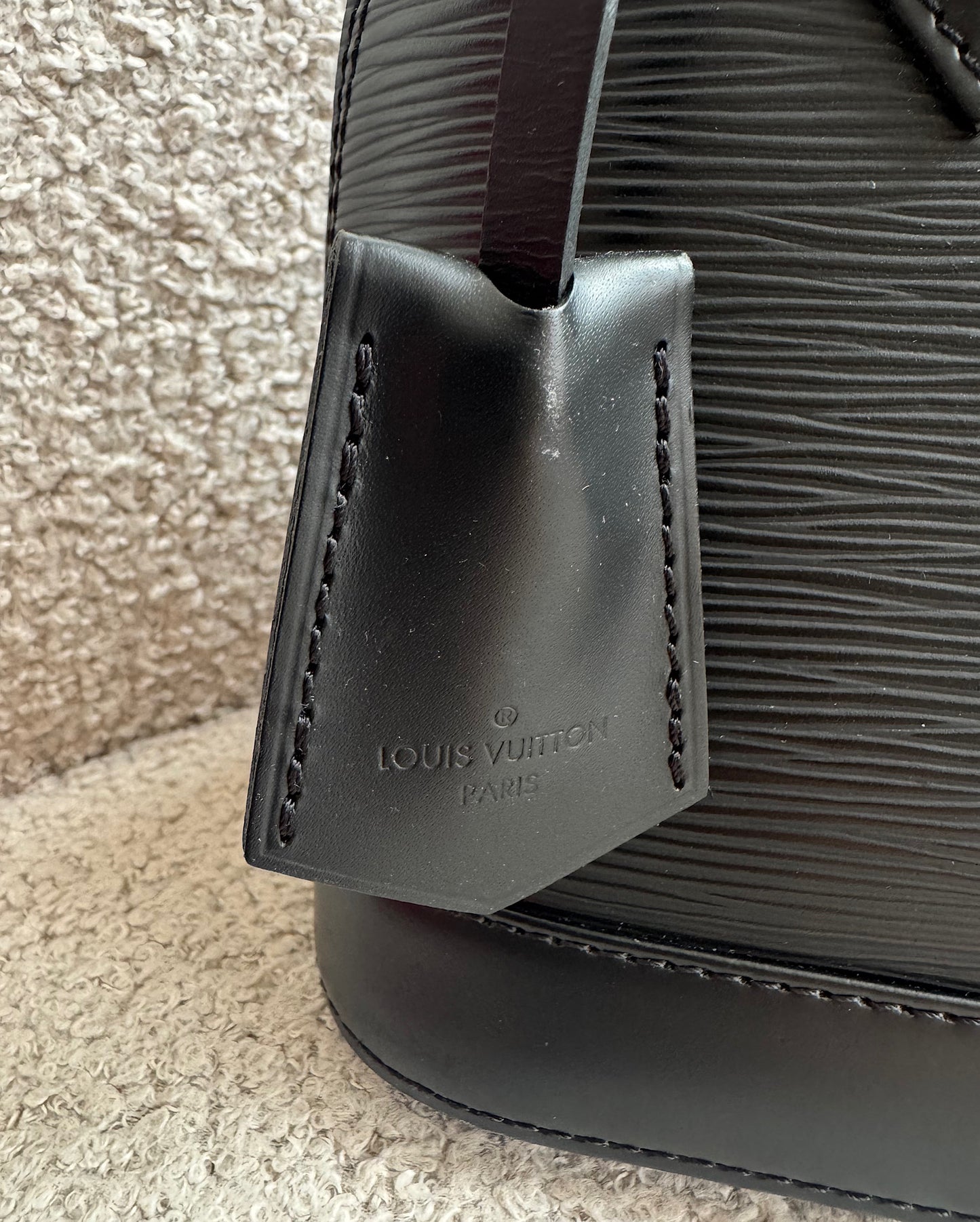 Louis Vuitton Alma BB Bag