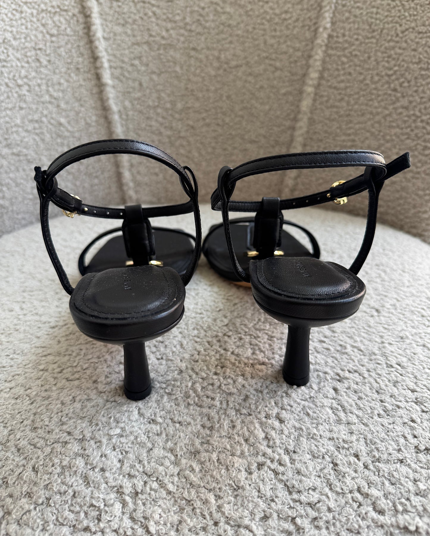 Black Heeled Sandals ~ Size 4
