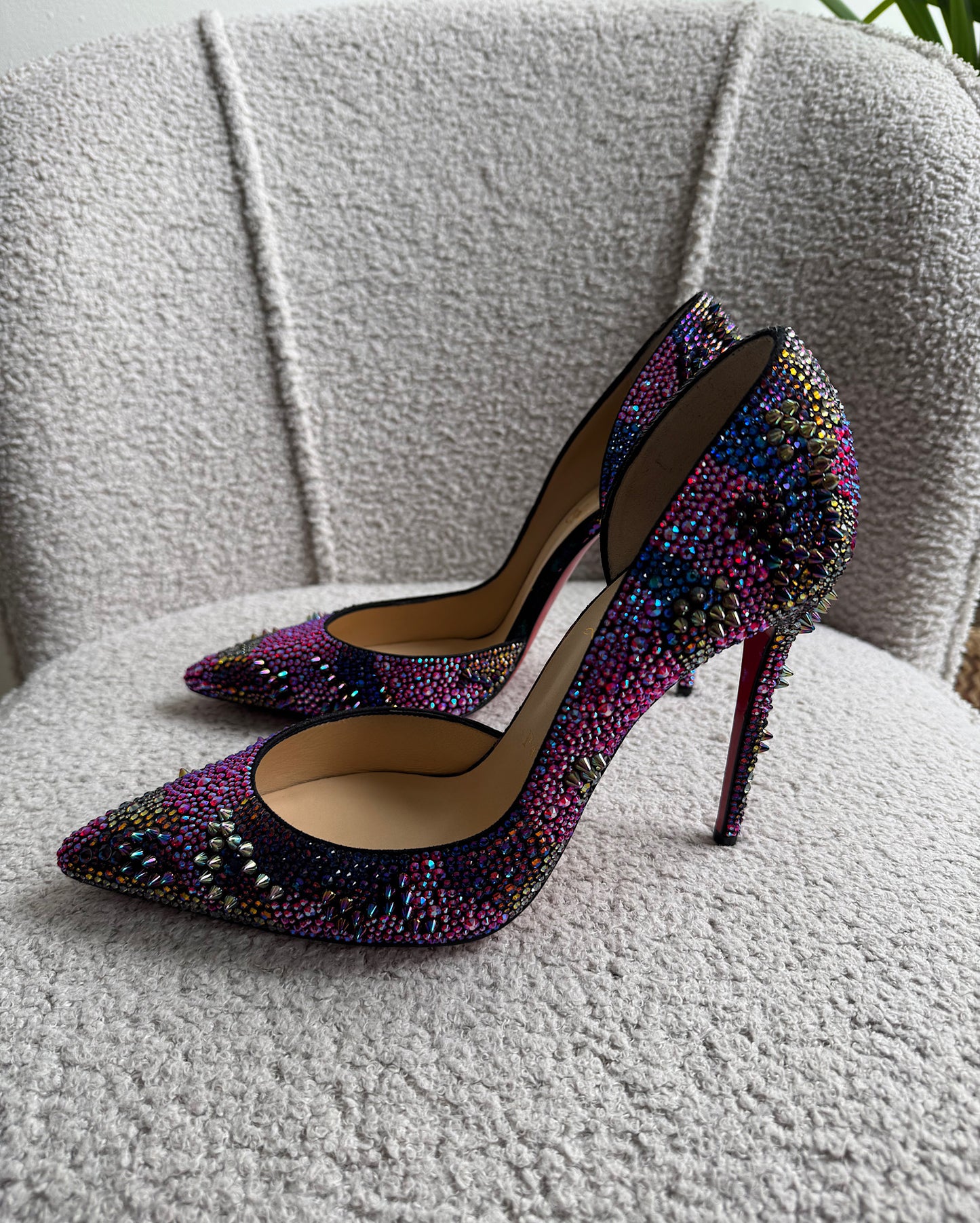 Iriza Diamanté Studded Heels ~ Size 6.5