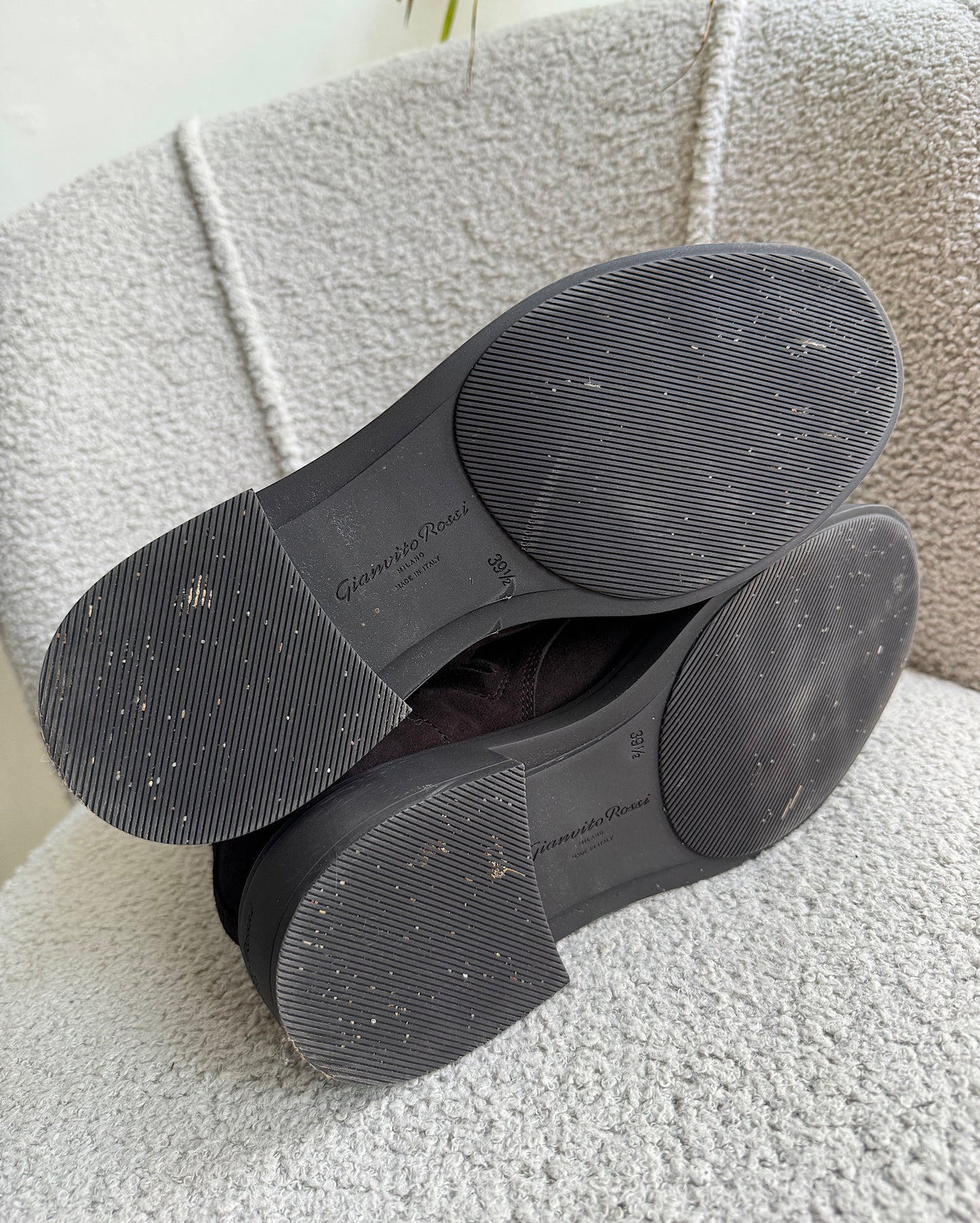 Brown Suede Shearling Lined Boots ~ Size 6.5