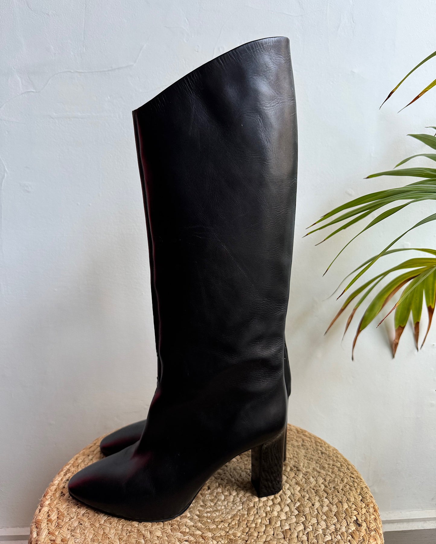 Black Leather Boots ~ Size 7