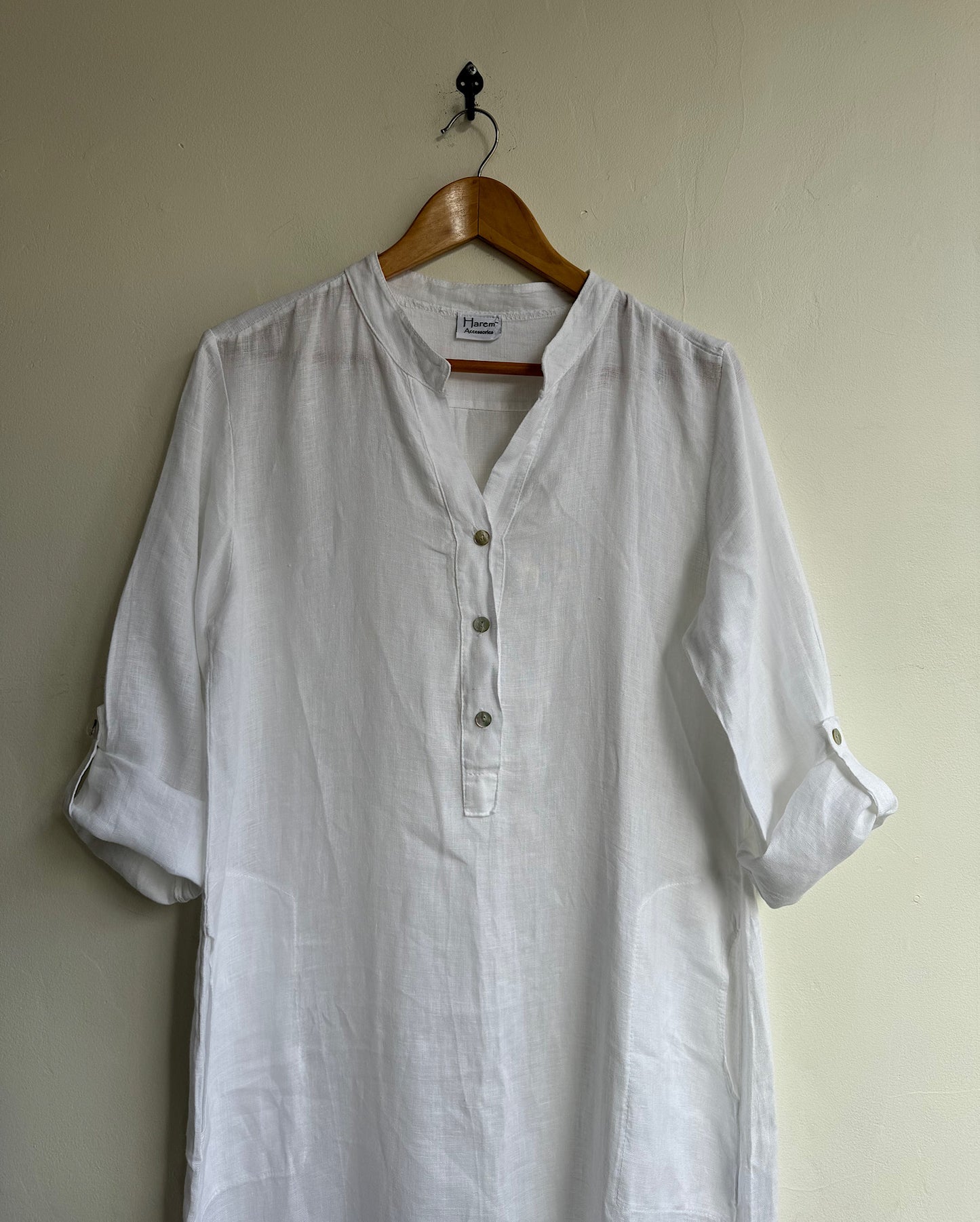 White Linen Kaftan ~ Size S