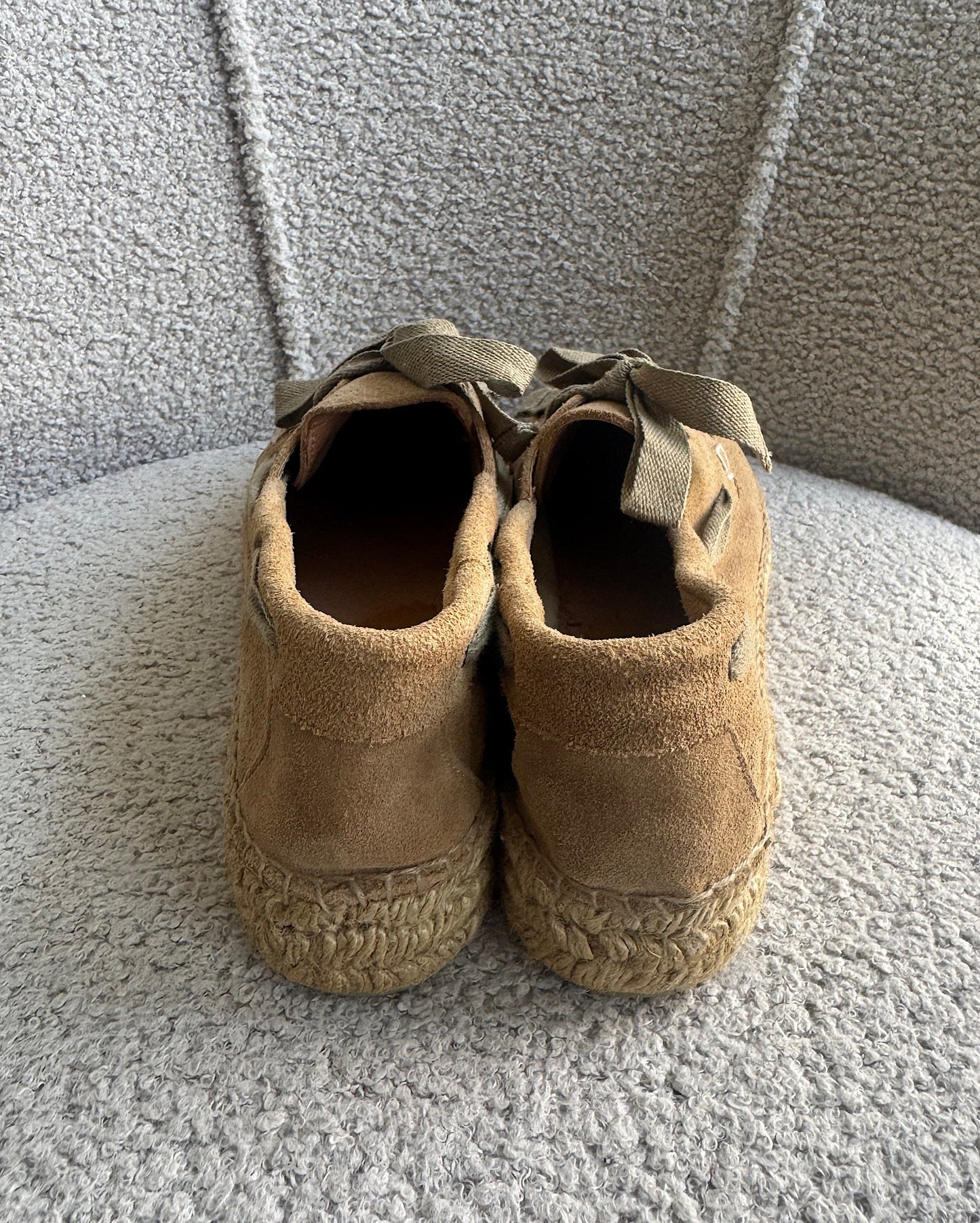 Suede Shoes ~ Size 7