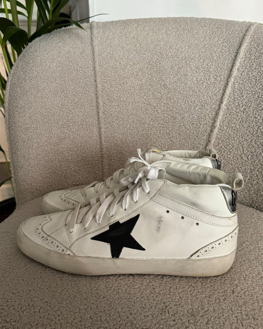 SALE White Trainers ~ Size 6