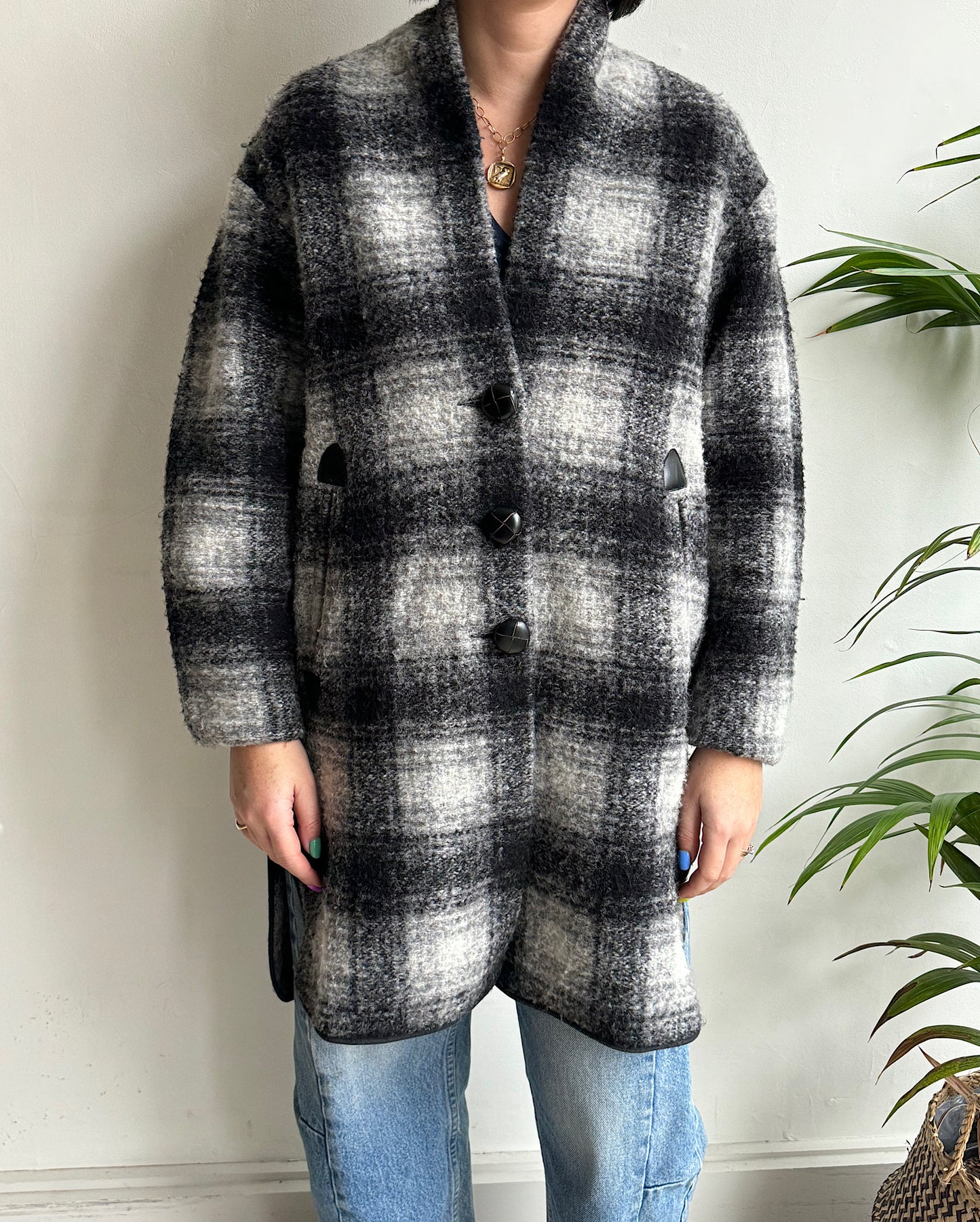 Grey Check Shacket ~ Oversized 8/10