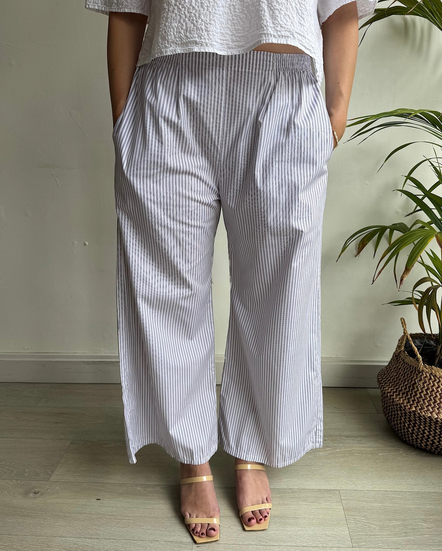 Striped Wide-Leg Trousers ~ Size M