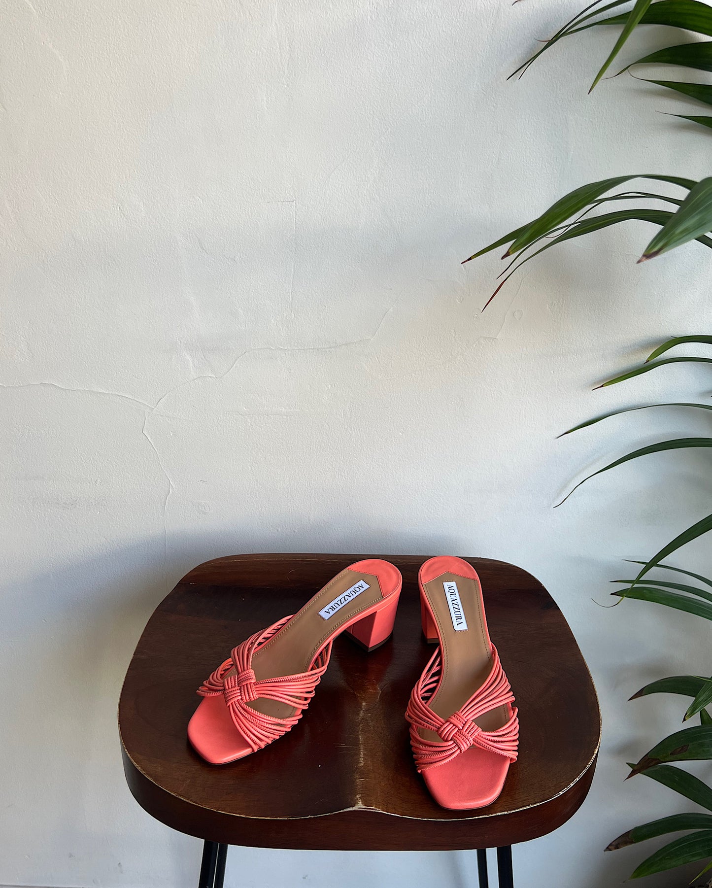 Coral Heeled Sandals ~ Size 38.5/5.5