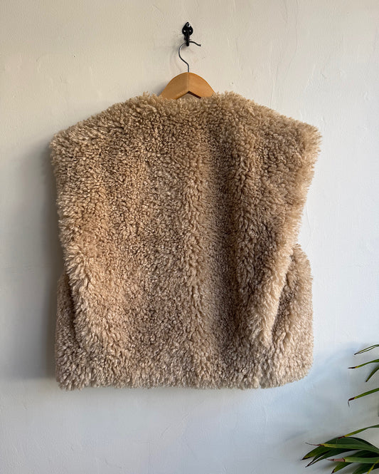 “Feliz” Faux Fur Gilet ~ Size S/M