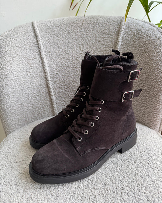 Brown Suede Shearling Lined Boots ~ Size 6.5