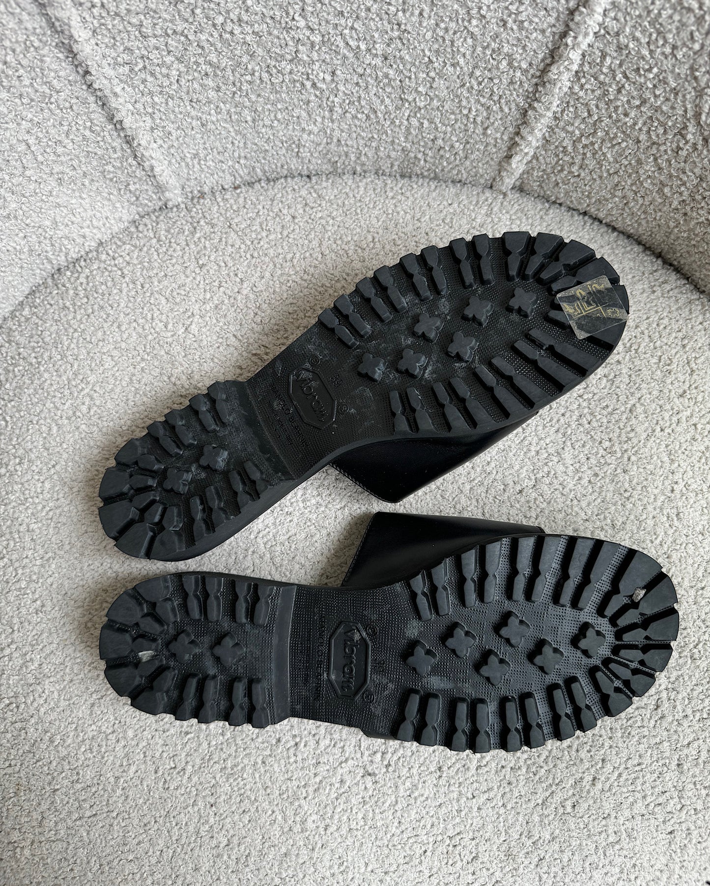 SALE Black Safiano Slides ~ Size 6