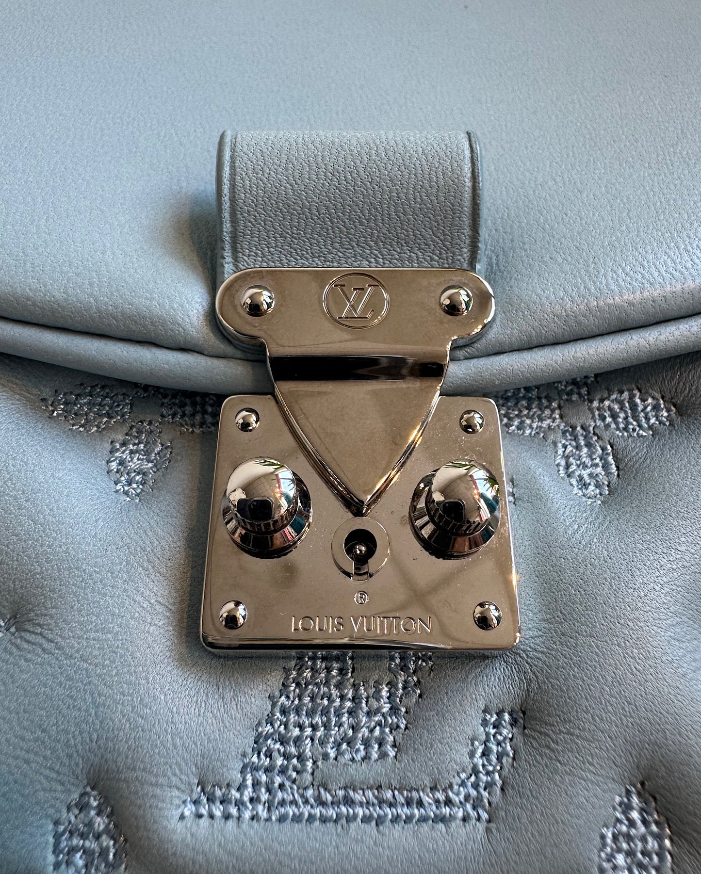 Louis Vuitton Mama Broderie Bag