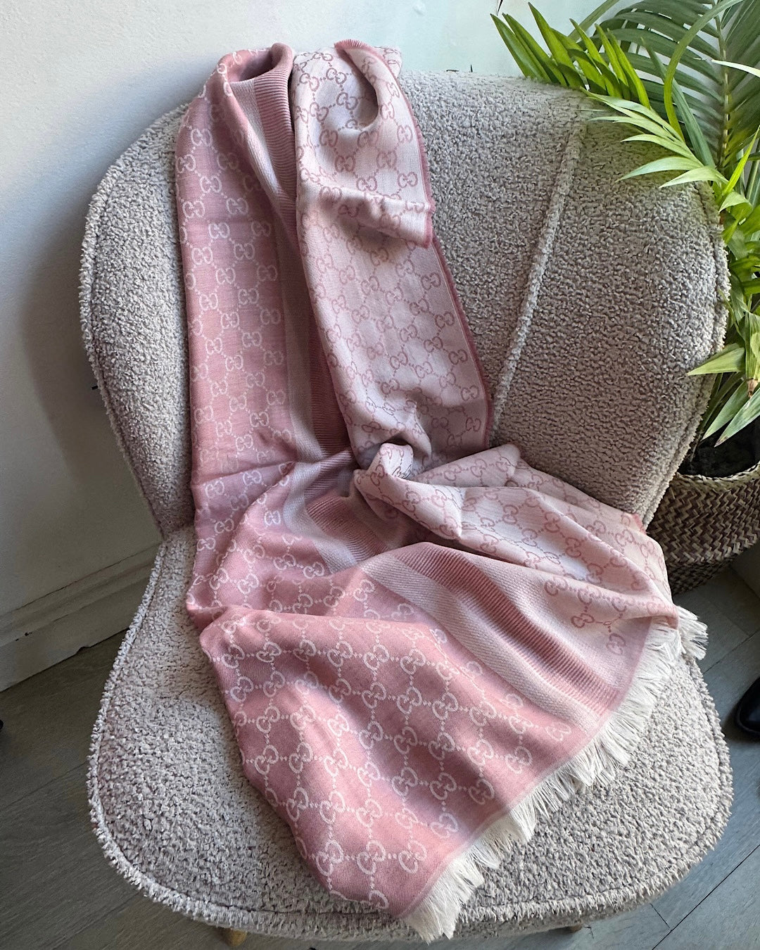Gucci Two Tone Pink Scarf