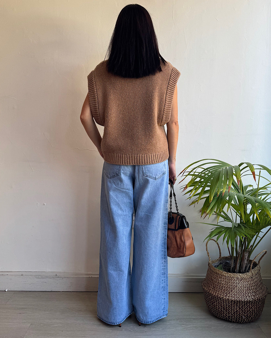 Lisa Yang Camel Cashmere Sleeveless Knit ~ Size 8
