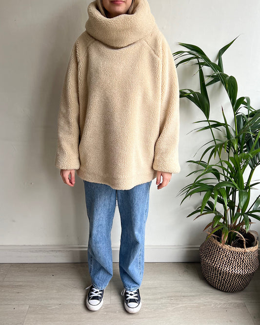 Cream Teddy Jumper ~ Oversized S