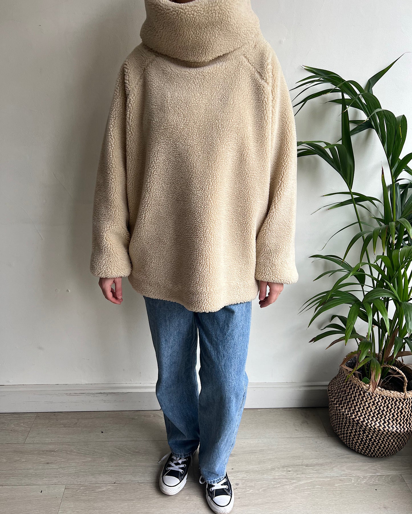 Cream Teddy Jumper ~ Oversized S